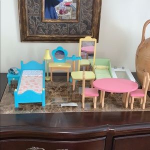Dollhouse Furniture
